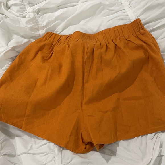 NWT orange shorts - Picture 4 of 4